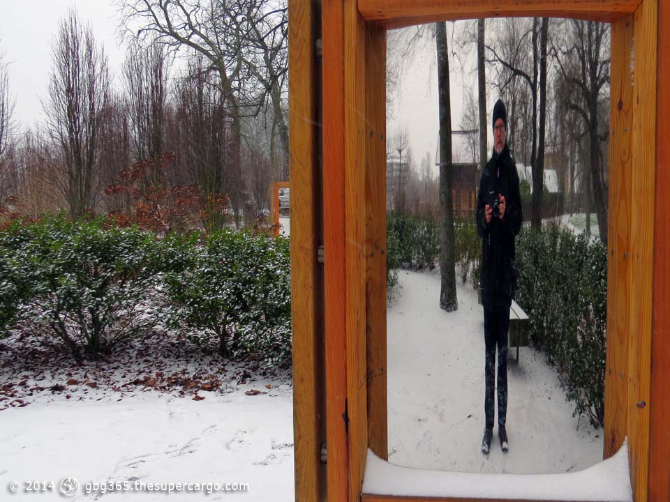 Snow mirror
